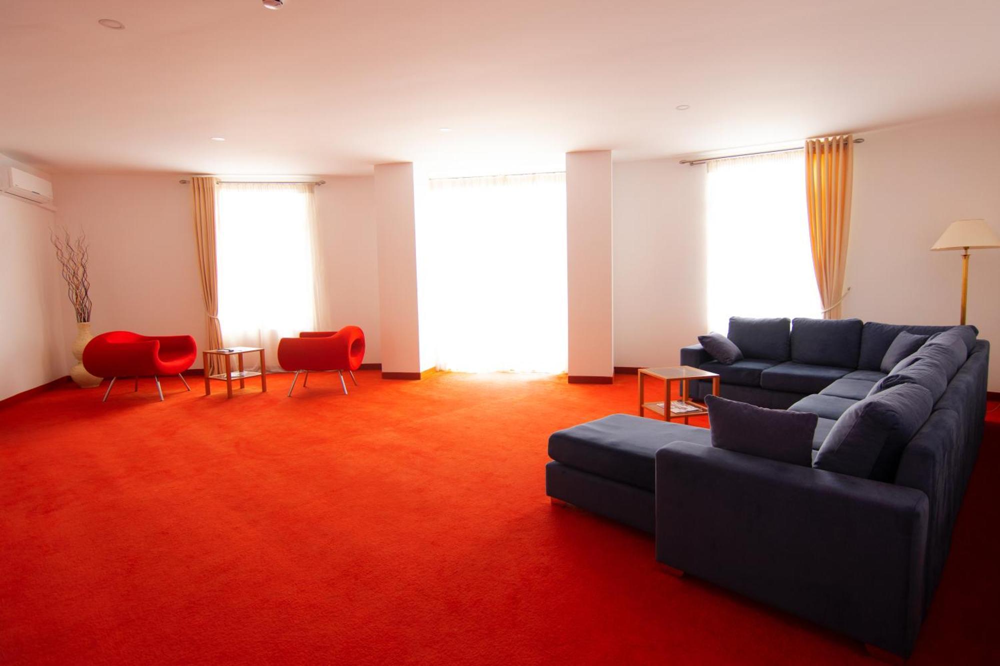 Chateau Linza Resort Tiranë Luaran gambar