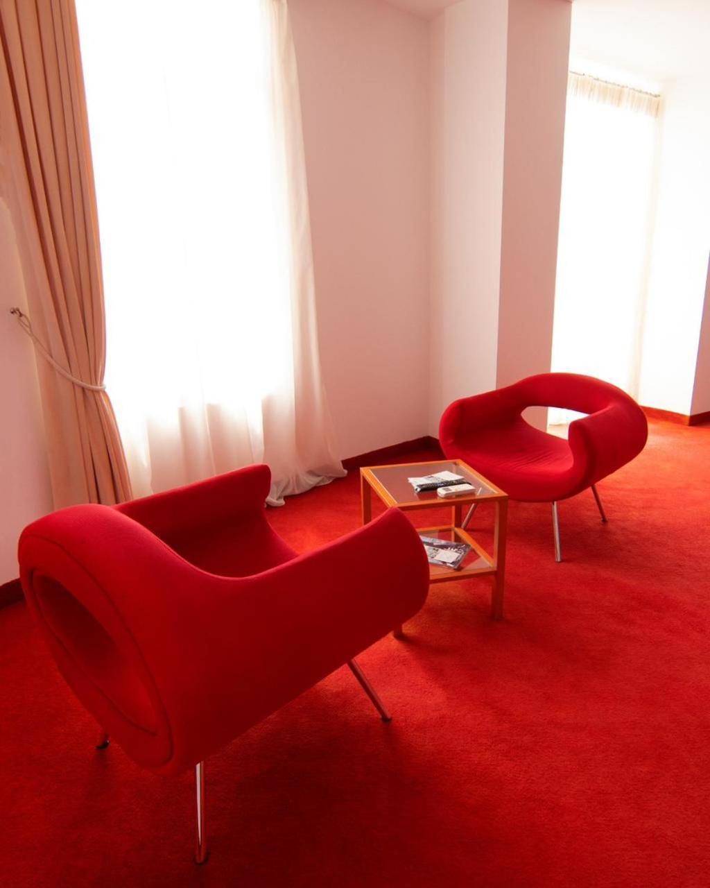 Chateau Linza Resort Tiranë Luaran gambar