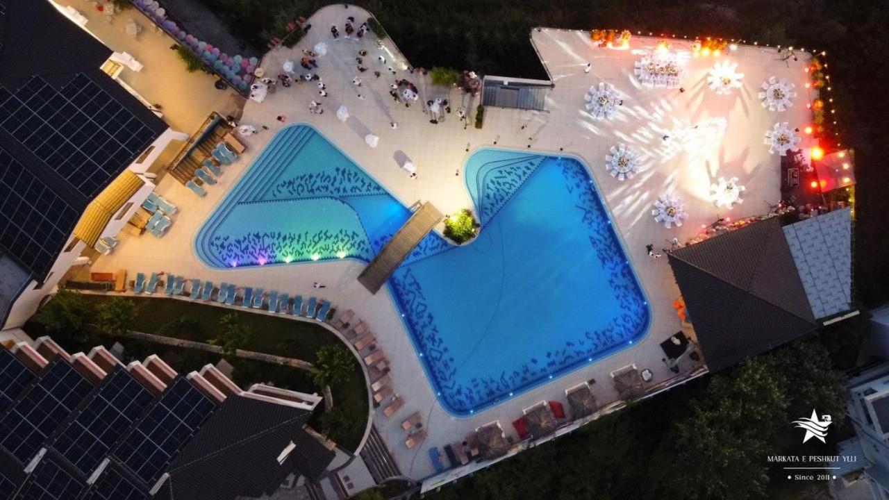Chateau Linza Resort Tiranë Luaran gambar